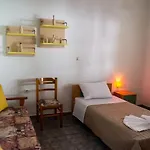 Emilia's Ano Syros