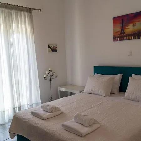 Apartment Emilia's Ano Syros